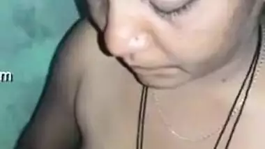 Raunchy man won't leave the Desi wife alone until they have porn fun