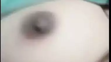 Mast maal boobs show to boyfriend in selfie video
