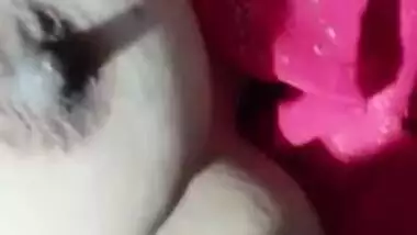 Desi village XXX wife gets her sweet boobs exposed on cam