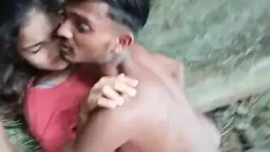Shy indian babe fuck in outdoor! Threesome Desi MMS sex scandal video